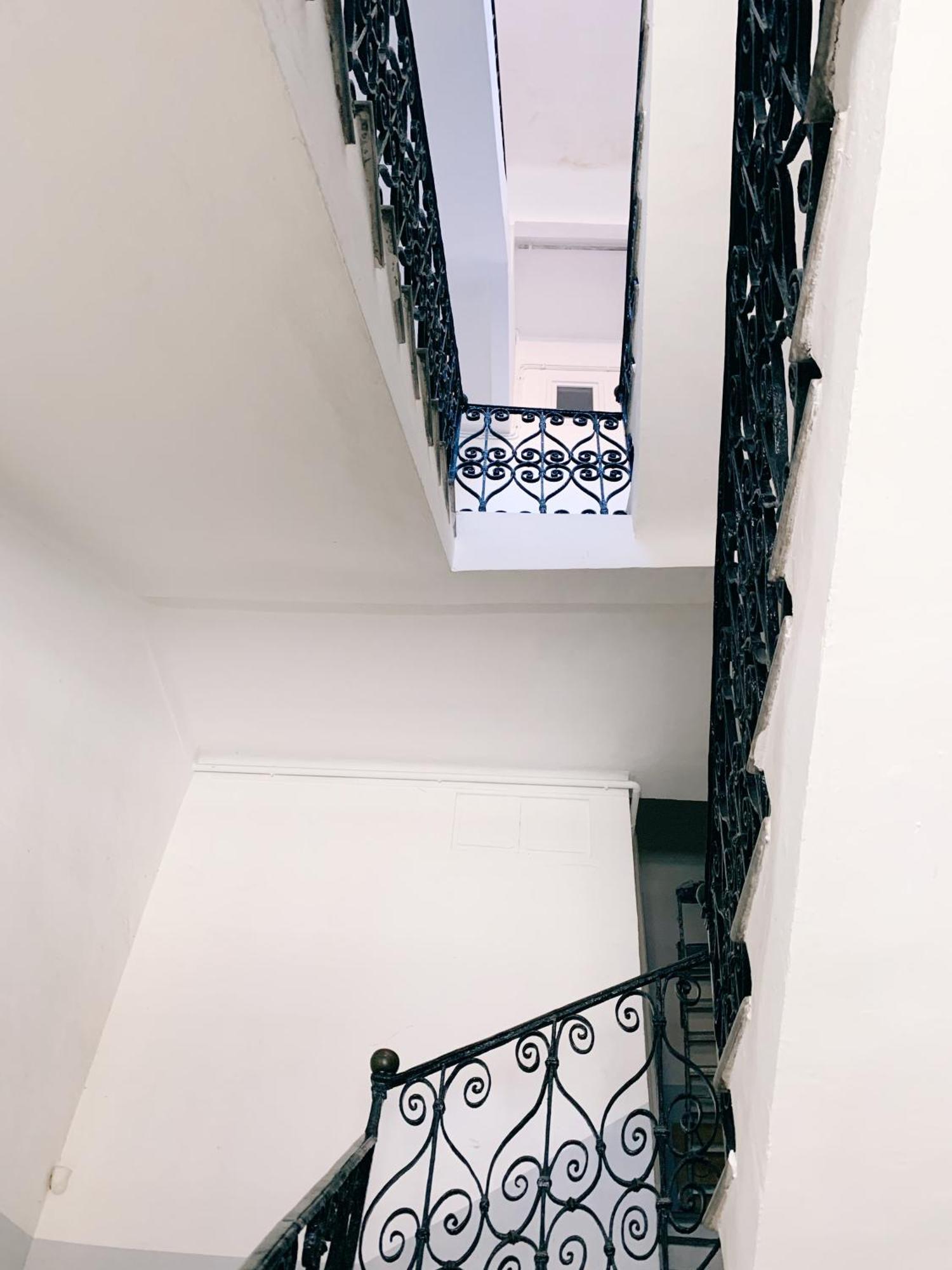 Au Coeur Du Vieil Antibes Apartment Luaran gambar